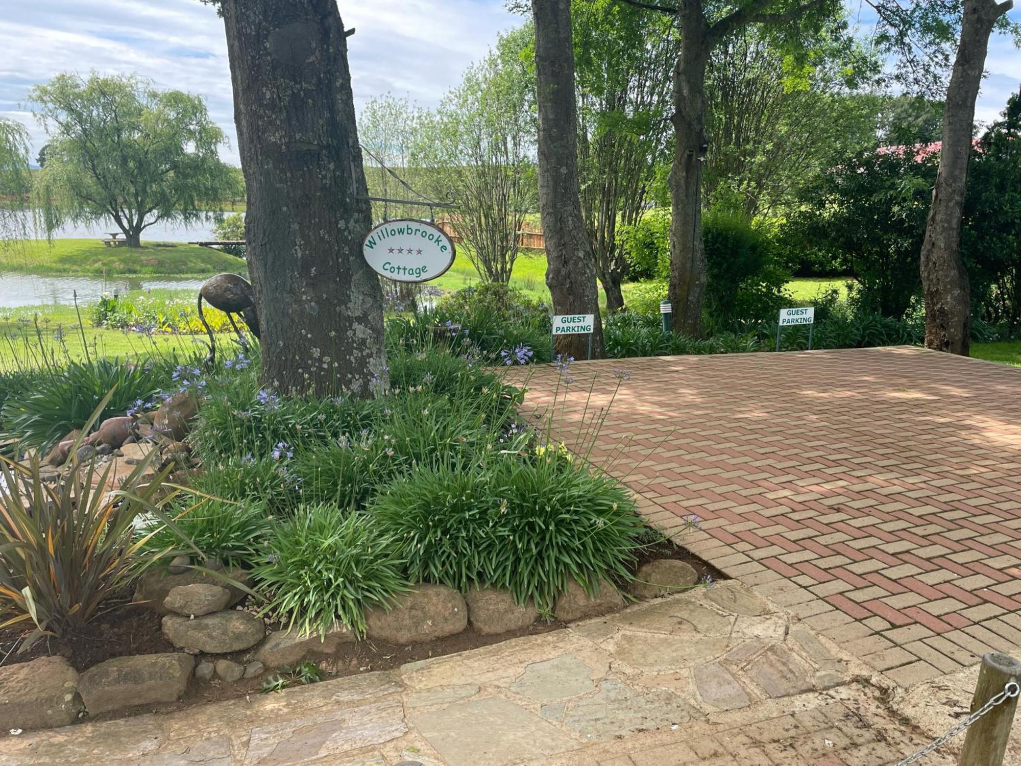 Willowbrooke Cottage ヒメヴィル エクステリア 写真