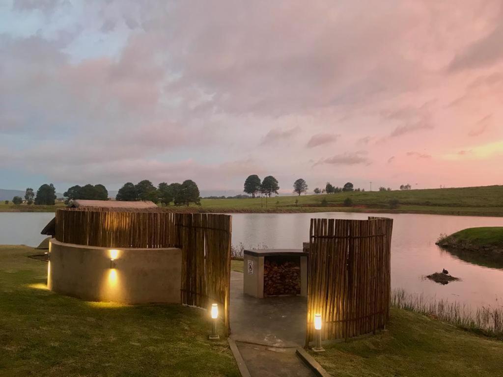 Willowbrooke Cottage ヒメヴィル エクステリア 写真